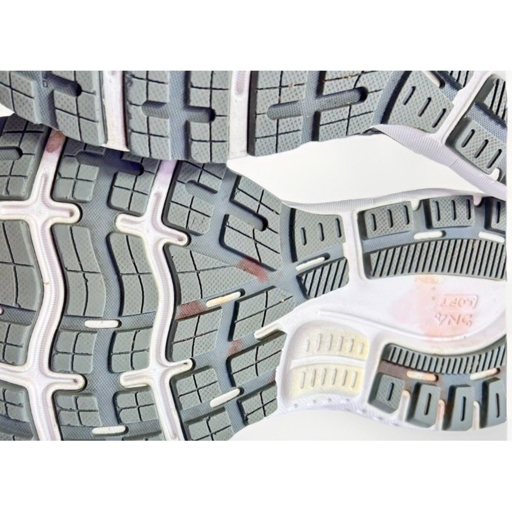 Brooks Gray Ghost 13 Running Athletic Shoes Sneakers Women's Size 9.5 Gray - Picture 12 of 16